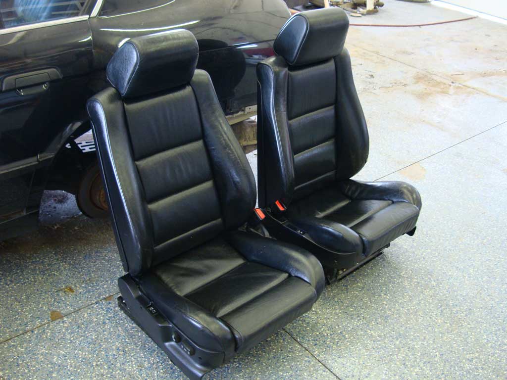 E34 FS M5 MSport Front Recaro Sport Seats Black